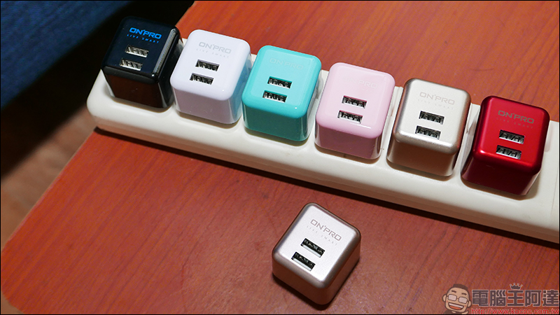 ONPRO UC-2P01 Plus 開箱 雙 USB 孔充電器,最大輸出 3.4A 急速快充 - 電腦王阿達 ONPRO UC-2P01 Plus 開箱 雙 USB 孔充電器,最大輸出 3.4A 急速快充 - 電腦王阿達