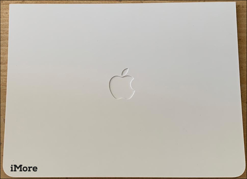 Apple Card 更多實物細節 曝光!來瞧瞧這張卡究竟有多重? - 電腦王阿達 Apple Card 更多實物細節 曝光!來瞧瞧這張卡究竟有多重? - 電腦王阿達