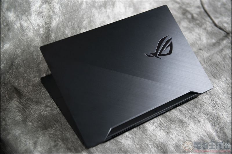 第 10 代 Intel Core H 系列處理器推出,為玩家與內容創作者帶來最速體驗 - 電腦王阿達 第 10 代 Intel Core H 系列處理器推出,為玩家與內容創作者帶來最速體驗 - 電腦王阿達