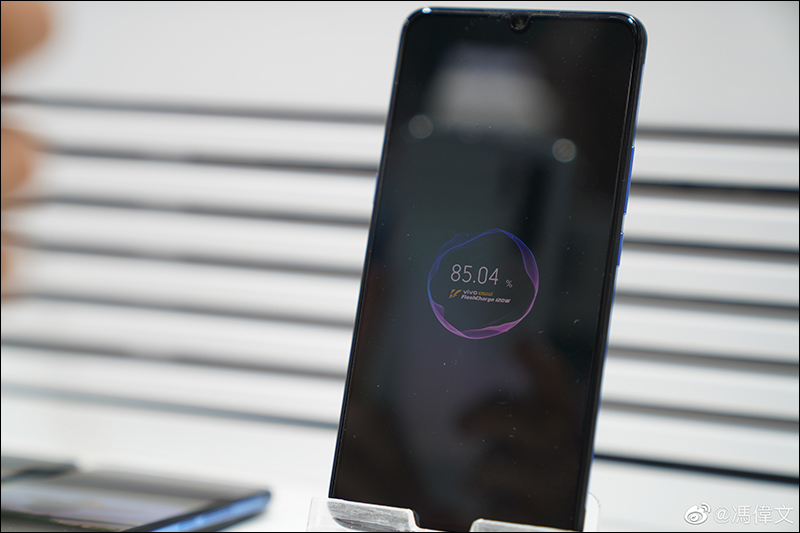 vivo Super FlashCharge 120W 超快閃充 發表,0~100% 只要 13 分鐘即可充滿 - 電腦王阿達 vivo Super FlashCharge 120W 超快閃充 發表,0~100% 只要 13 分鐘即可充滿 - 電腦王阿達