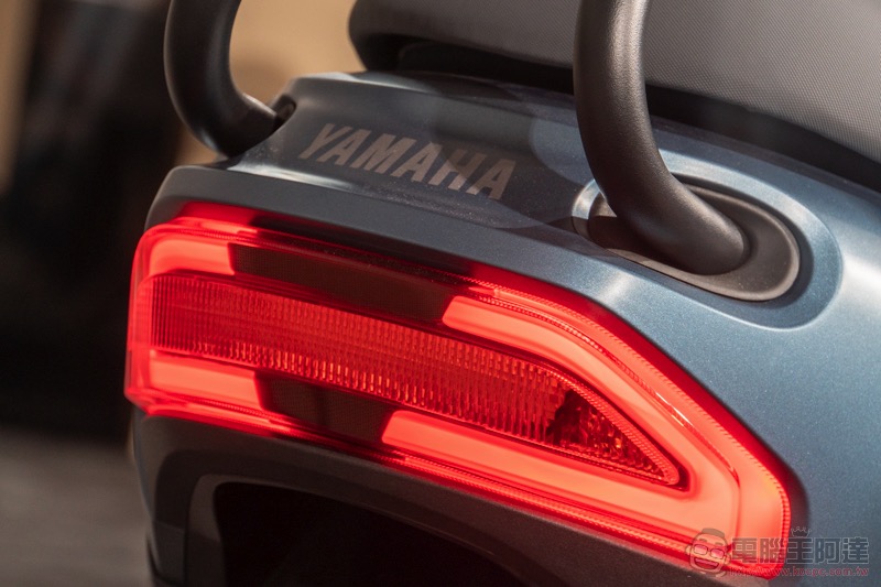 不只是換殼? YAMAHA EC-05 正式發表 ,首款 Powered by Gogoro Network 電動車實車動眼看 - 電腦王阿達 不只是換殼? YAMAHA EC-05 正式發表 ,首款 Powered by Gogoro Network 電動車實車動眼看 - 電腦王阿達