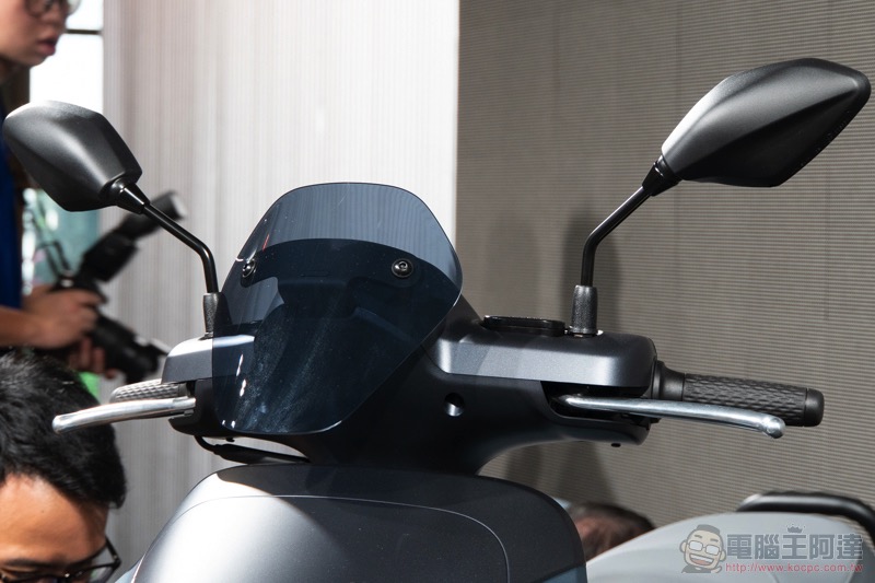 不只是換殼? YAMAHA EC-05 正式發表 ,首款 Powered by Gogoro Network 電動車實車動眼看 - 電腦王阿達 不只是換殼? YAMAHA EC-05 正式發表 ,首款 Powered by Gogoro Network 電動車實車動眼看 - 電腦王阿達