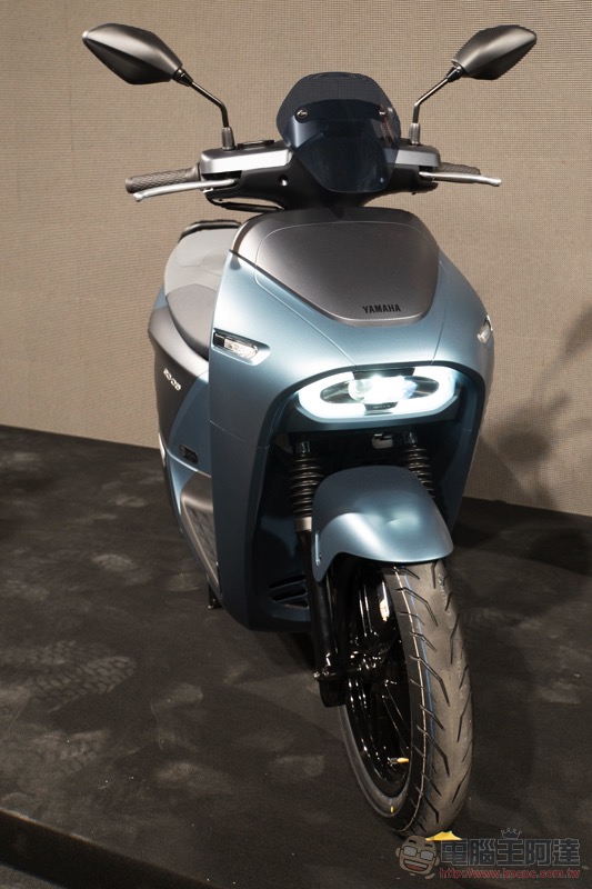 不只是換殼? YAMAHA EC-05 正式發表 ,首款 Powered by Gogoro Network 電動車實車動眼看 - 電腦王阿達 不只是換殼? YAMAHA EC-05 正式發表 ,首款 Powered by Gogoro Network 電動車實車動眼看 - 電腦王阿達