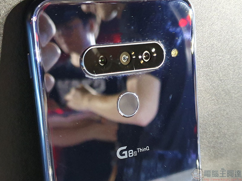 LG G8S ThinQ 魔幻登台,手勢隔空操作、靜脈辨識解鎖等最新科技齊上身 - 電腦王阿達 LG G8S ThinQ 魔幻登台,手勢隔空操作、靜脈辨識解鎖等最新科技齊上身 - 電腦王阿達