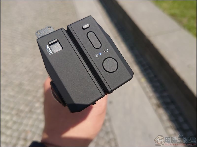 INSTA360 EVO 開箱 - 24 INSTA360 EVO 開箱 - 24