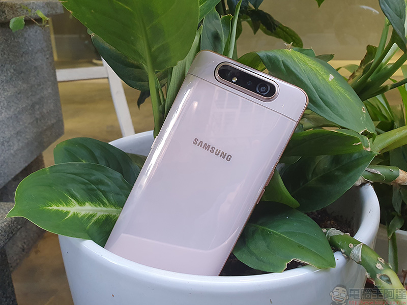 輕旗艦 Samsung Galaxy A80 開箱 、實拍、實測,前後翻轉三鏡頭怎麼拍都出色 - 電腦王阿達 輕旗艦 Samsung Galaxy A80 開箱 、實拍、實測,前後翻轉三鏡頭怎麼拍都出色 - 電腦王阿達