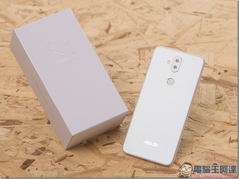 跳過 Android 8，ZenFone 5Q 終於獲得 Android 9 更新了！（吃派囉） - 電腦王阿達
