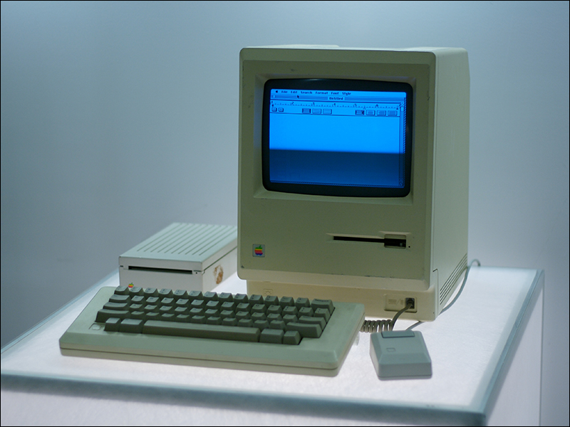 Apple 彩虹蘋果 Logo 傳聞將在今年新品回歸 - 電腦王阿達 Apple 彩虹蘋果 Logo 傳聞將在今年新品回歸 - 電腦王阿達