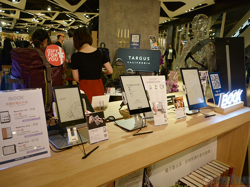 「 熊老闆精選好東西 」 三創店重新開幕 , 全新引進 KNOMO 、ONA、Timbuk2 品牌生力軍 - 電腦王阿達 「 熊老闆精選好東西 」 三創店重新開幕 , 全新引進 KNOMO 、ONA、Timbuk2 品牌生力軍 - 電腦王阿達