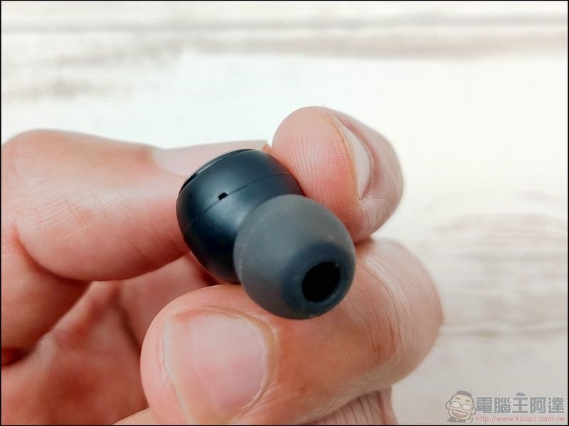 小米藍牙耳機 AirDots 超值版 開箱 - 13 小米藍牙耳機 AirDots 超值版 開箱 - 13