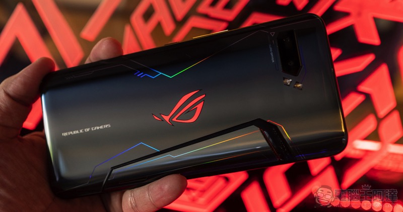 ROG Phone II 遊戲體驗報告 :找到你的電競 Style(同場加映:1TB 版紳士黑旗艦新色動眼看) - 電腦王阿達 ROG Phone II 遊戲體驗報告 :找到你的電競 Style(同場加映:1TB 版紳士黑旗艦新色動眼看) - 電腦王阿達