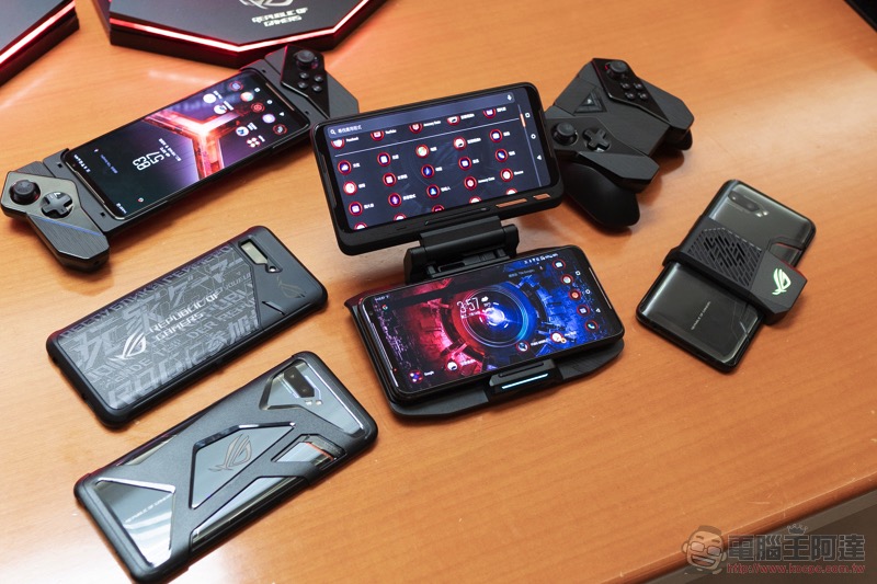 ASUS ROG Phone II 發表動手玩:更「Switch」的電競手機 - 電腦王阿達 ASUS ROG Phone II 發表動手玩:更「Switch」的電競手機 - 電腦王阿達