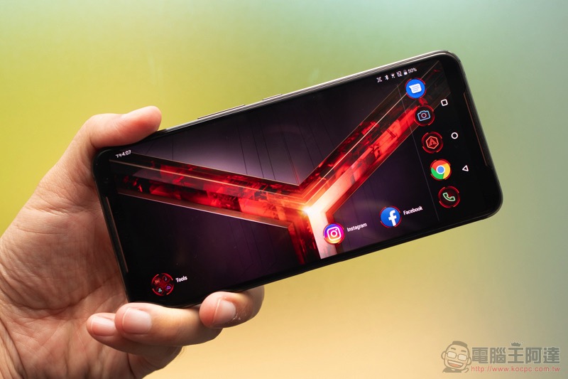 ASUS ROG Phone II 發表動手玩:更「Switch」的電競手機 - 電腦王阿達 ASUS ROG Phone II 發表動手玩:更「Switch」的電競手機 - 電腦王阿達