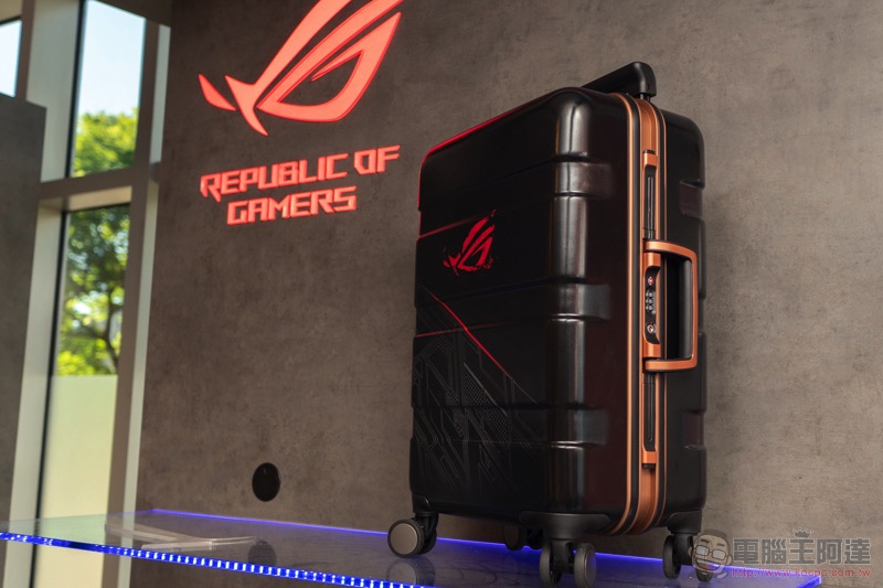 ASUS ROG Phone II 發表動手玩:更「Switch」的電競手機 - 電腦王阿達 ASUS ROG Phone II 發表動手玩:更「Switch」的電競手機 - 電腦王阿達
