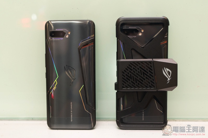 ASUS ROG Phone II 發表動手玩:更「Switch」的電競手機 - 電腦王阿達 ASUS ROG Phone II 發表動手玩:更「Switch」的電競手機 - 電腦王阿達