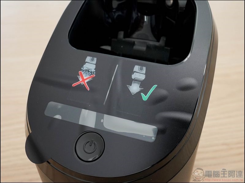BRAUN德國百靈S9音波系列電鬍刀 開箱 - 21 BRAUN德國百靈S9音波系列電鬍刀 開箱 - 21
