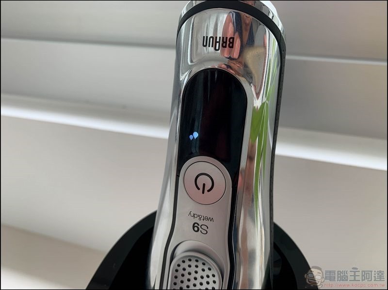BRAUN德國百靈S9音波系列電鬍刀 開箱 - 49 BRAUN德國百靈S9音波系列電鬍刀 開箱 - 49
