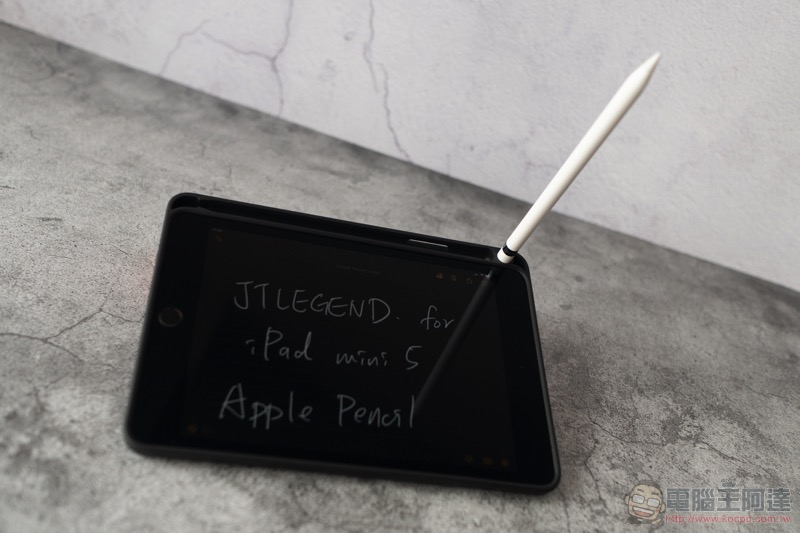 功能與美感兼具, JTLEGEND iPad mini 5 相機快取多角度折疊布紋皮套 開箱 / 評測 / 評價 / 心得 - 電腦王阿達 功能與美感兼具, JTLEGEND iPad mini 5 相機快取多角度折疊布紋皮套 開箱 / 評測 / 評價 / 心得 - 電腦王阿達