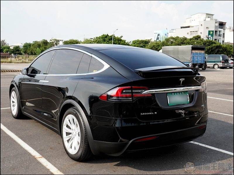 TESLA Model X 開箱體驗 - 07 TESLA Model X 開箱體驗 - 07