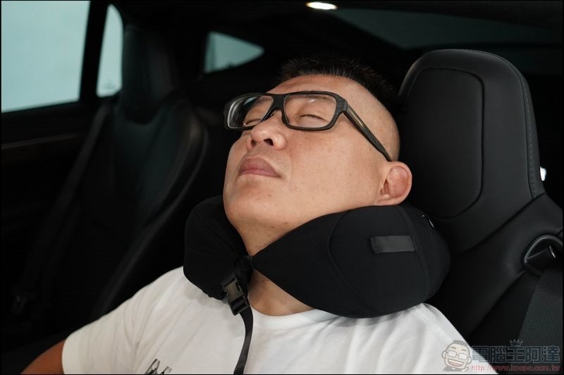 咕咕旅行枕 開箱 - 08 咕咕旅行枕 開箱 - 08