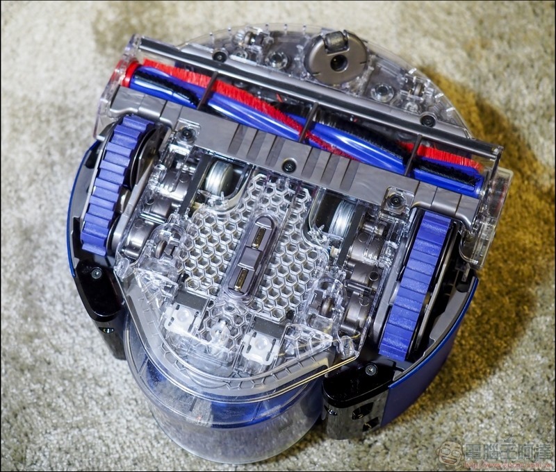 Dyson 360 Heurist 智能吸塵機器人 開箱 - 18 Dyson 360 Heurist 智能吸塵機器人 開箱 - 18