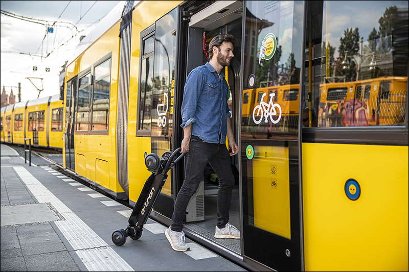 Audi e-tron Scooter 電動滑板車 推出,預計 2020 年底開始販售 - 電腦王阿達 Audi e-tron Scooter 電動滑板車 推出,預計 2020 年底開始販售 - 電腦王阿達