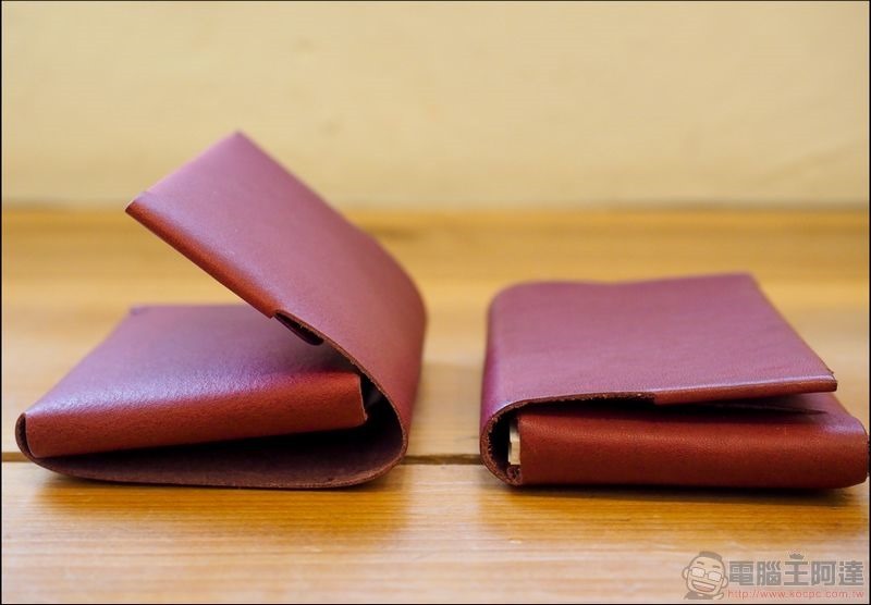 0.7 Wallet 雙面感應卡夾 - 18 0.7 Wallet 雙面感應卡夾 - 18