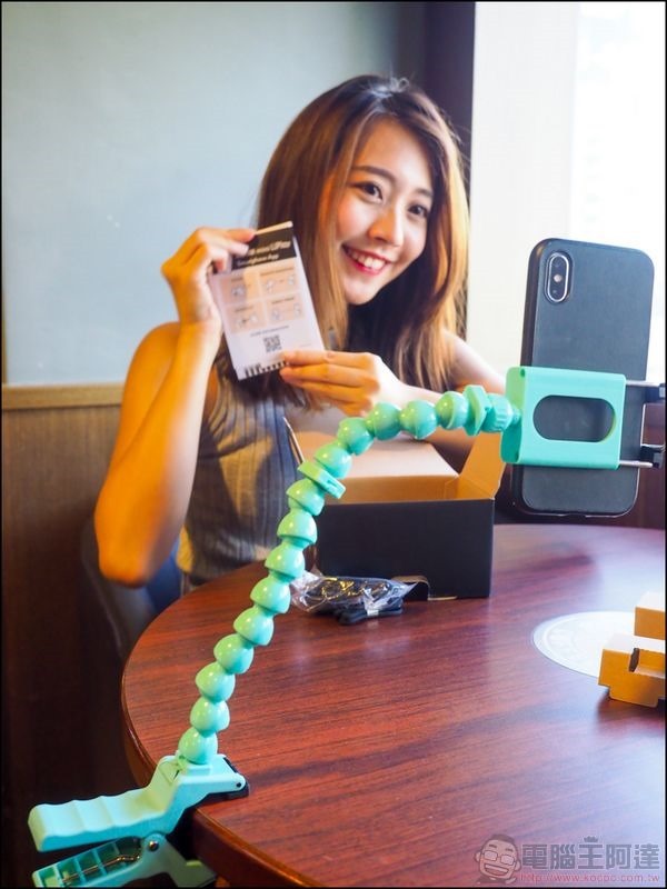 OWAYS 多功能萬向手機支架 開箱 - 18 OWAYS 多功能萬向手機支架 開箱 - 18