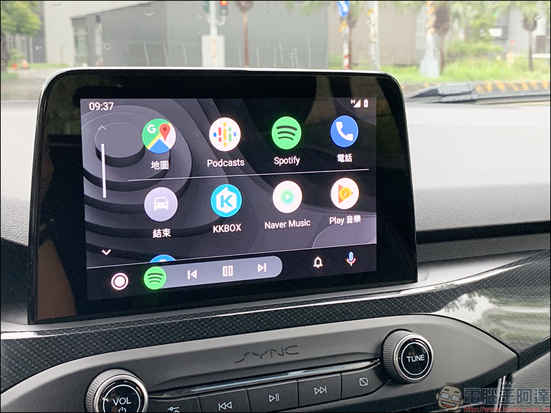 Android Auto 全新介面 簡單動手玩:不只更好看、操作更順手! - 電腦王阿達 Android Auto 全新介面 簡單動手玩:不只更好看、操作更順手! - 電腦王阿達