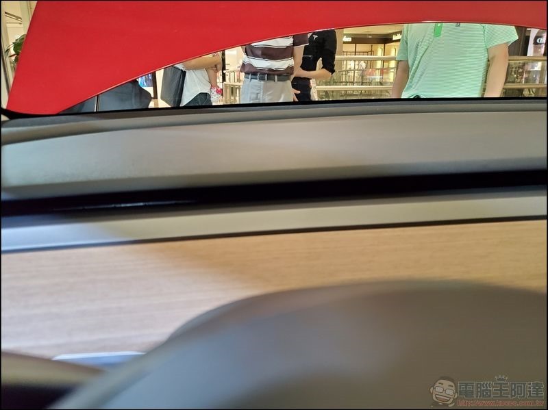 TESLA Model 3 -23 TESLA Model 3 -23