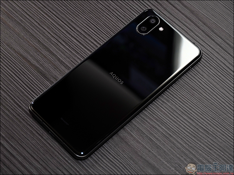 SHARP AQUOS R3 開箱 、評測、動手玩 :6.2 吋 Pro IGZO 螢幕、高通 S855 處理器日系旗艦手機 - 電腦王阿達 SHARP AQUOS R3 開箱 、評測、動手玩 :6.2 吋 Pro IGZO 螢幕、高通 S855 處理器日系旗艦手機 - 電腦王阿達