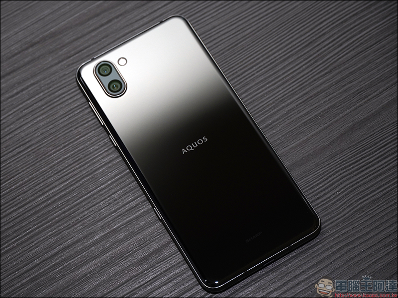 SHARP AQUOS R3 開箱 、評測、動手玩 :6.2 吋 Pro IGZO 螢幕、高通 S855 處理器日系旗艦手機 - 電腦王阿達 SHARP AQUOS R3 開箱 、評測、動手玩 :6.2 吋 Pro IGZO 螢幕、高通 S855 處理器日系旗艦手機 - 電腦王阿達