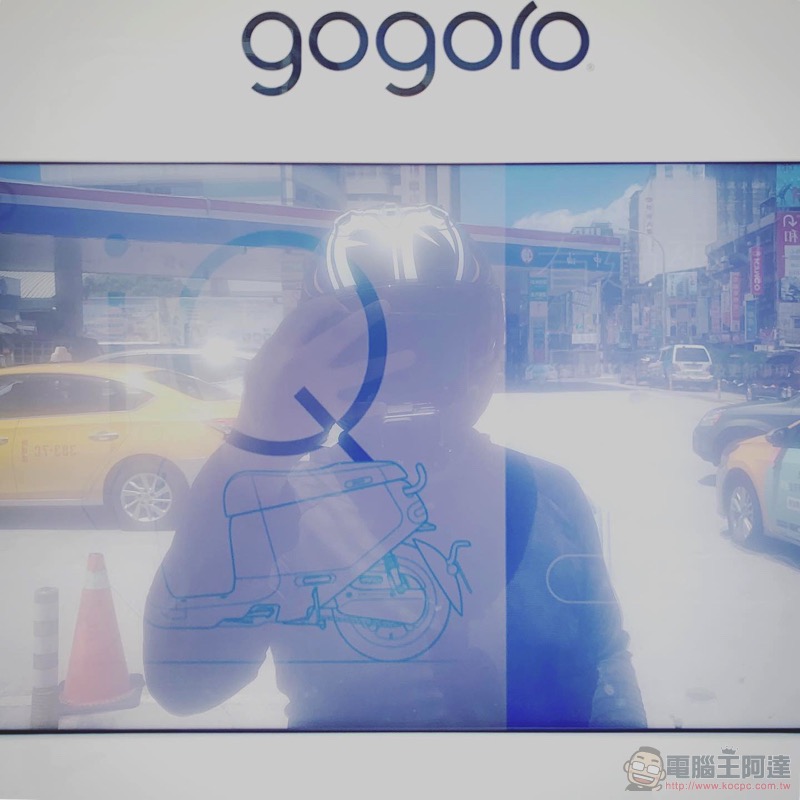 Gogoro 5.1 更新 改掉了民俗月風（？）低速提醒聲，導入重車級緊急煞車警示（動手玩影片） - 電腦王阿達