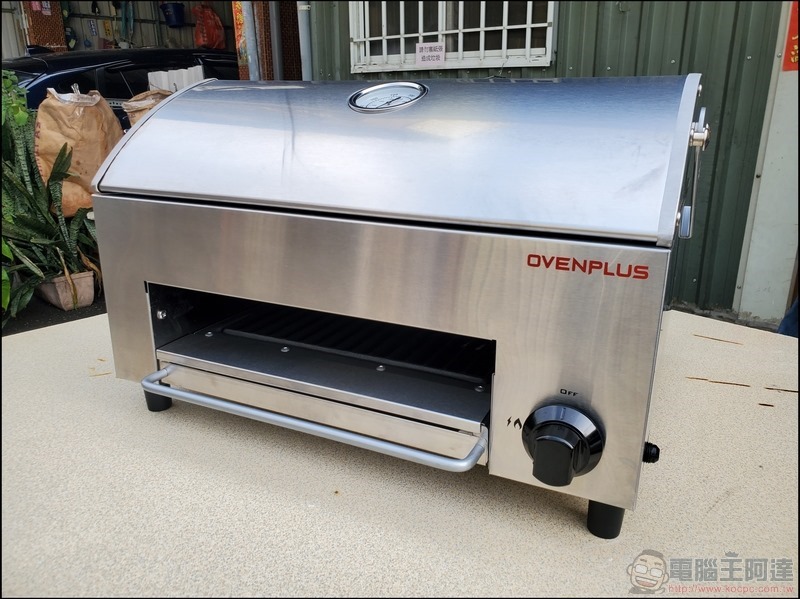 OvenPlus 多功能披薩烤肉爐 - 15 OvenPlus 多功能披薩烤肉爐 - 15