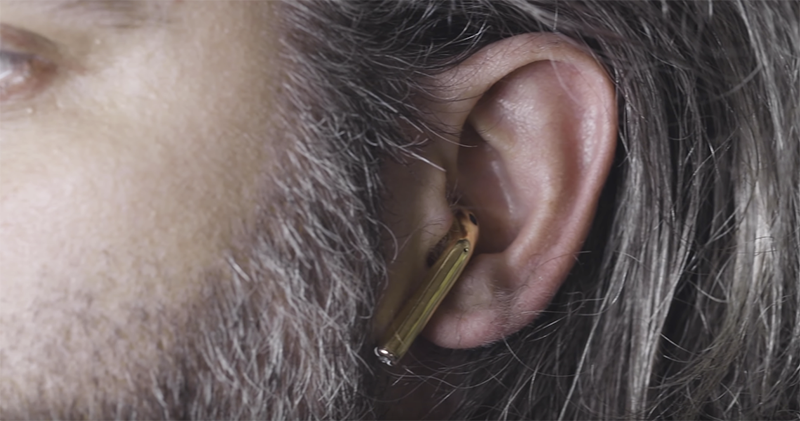 有人把 AirPods 變身為 18K 金「AirGolds」 真· 奢華無線耳機 - 電腦王阿達 有人把 AirPods 變身為 18K 金「AirGolds」 真· 奢華無線耳機 - 電腦王阿達