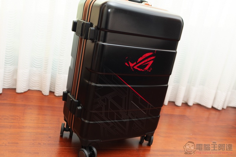 電競手機的完全體 ROG Phone II 大全套 開箱 動手玩(評價 評測 跑分) - 電腦王阿達 電競手機的完全體 ROG Phone II 大全套 開箱 動手玩(評價 評測 跑分) - 電腦王阿達