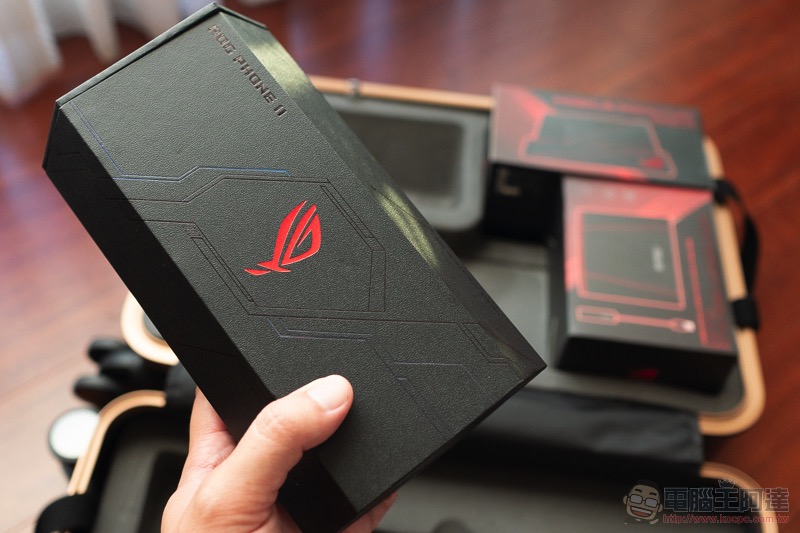 電競手機的完全體 ROG Phone II 大全套 開箱 動手玩(評價 評測 跑分) - 電腦王阿達 電競手機的完全體 ROG Phone II 大全套 開箱 動手玩(評價 評測 跑分) - 電腦王阿達