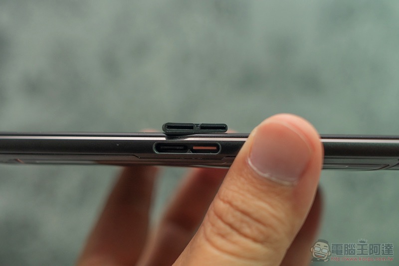 電競手機的完全體 ROG Phone II 大全套 開箱 動手玩(評價 評測 跑分) - 電腦王阿達 電競手機的完全體 ROG Phone II 大全套 開箱 動手玩(評價 評測 跑分) - 電腦王阿達