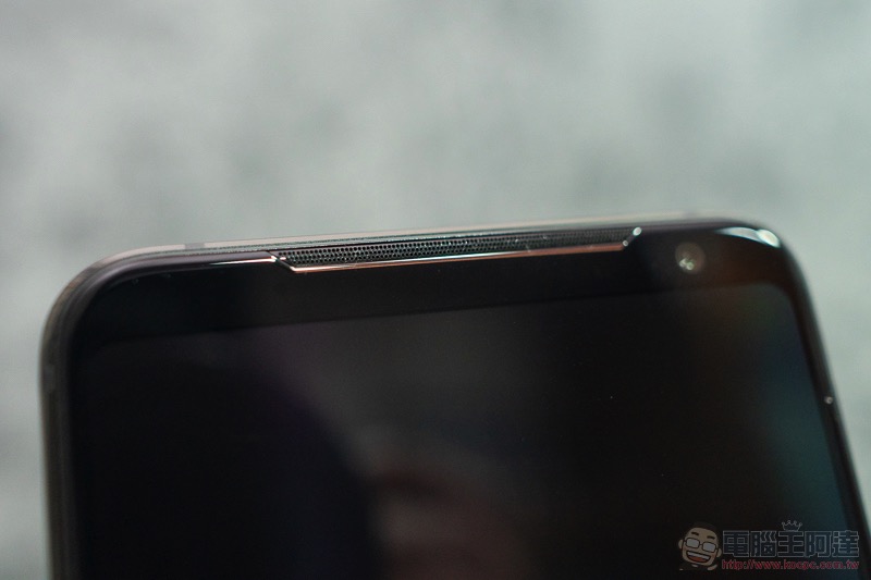 電競手機的完全體 ROG Phone II 大全套 開箱 動手玩(評價 評測 跑分) - 電腦王阿達 電競手機的完全體 ROG Phone II 大全套 開箱 動手玩(評價 評測 跑分) - 電腦王阿達