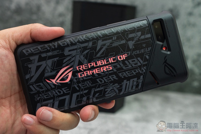 電競手機的完全體 ROG Phone II 大全套 開箱 動手玩(評價 評測 跑分) - 電腦王阿達 電競手機的完全體 ROG Phone II 大全套 開箱 動手玩(評價 評測 跑分) - 電腦王阿達