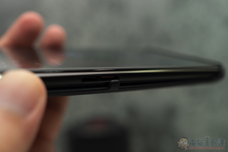 電競手機的完全體 ROG Phone II 大全套 開箱 動手玩(評價 評測 跑分) - 電腦王阿達 電競手機的完全體 ROG Phone II 大全套 開箱 動手玩(評價 評測 跑分) - 電腦王阿達