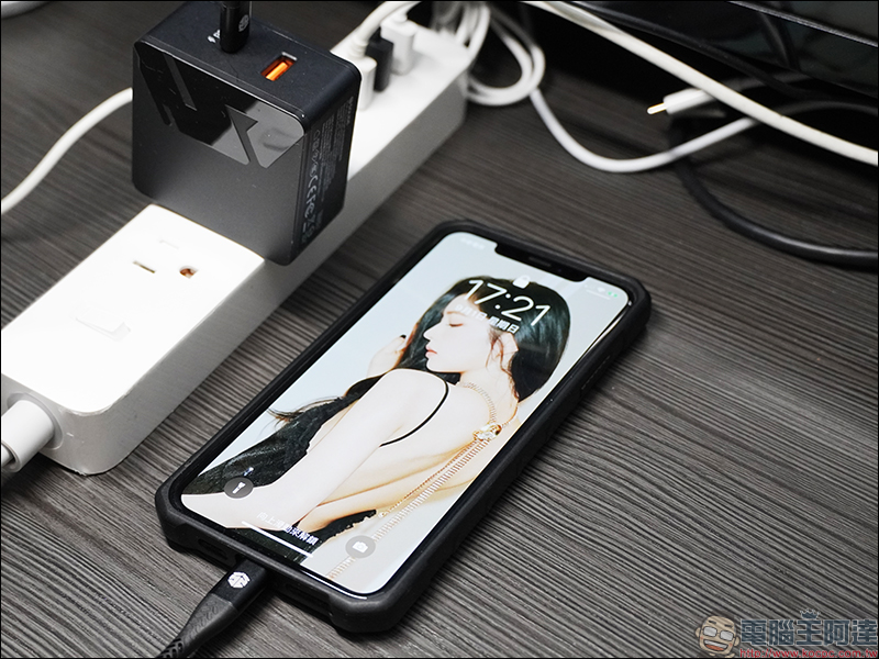 SOLiDE 索力得 ProFast 萬國旅用快充頭 、 USB 快充傳輸線 開箱動手玩, iPhone 等裝置最佳快充夥伴 - 電腦王阿達 SOLiDE 索力得 ProFast 萬國旅用快充頭 、 USB 快充傳輸線 開箱動手玩, iPhone 等裝置最佳快充夥伴 - 電腦王阿達