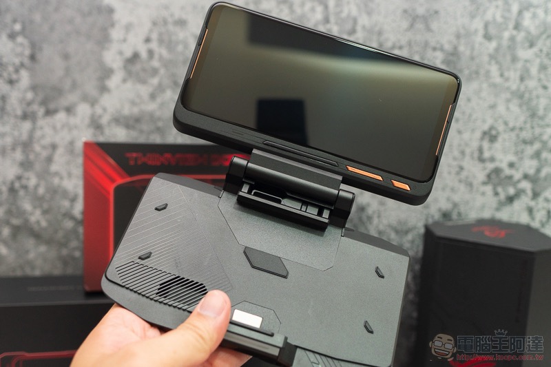電競手機的完全體 ROG Phone II 大全套 開箱 動手玩(評價 評測 跑分) - 電腦王阿達 電競手機的完全體 ROG Phone II 大全套 開箱 動手玩(評價 評測 跑分) - 電腦王阿達