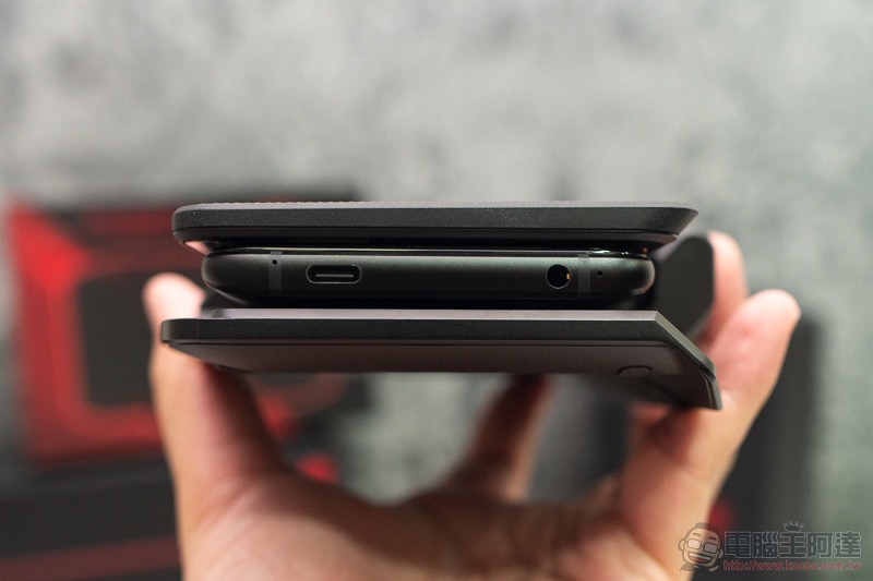 電競手機的完全體 ROG Phone II 大全套 開箱 動手玩(評價 評測 跑分) - 電腦王阿達 電競手機的完全體 ROG Phone II 大全套 開箱 動手玩(評價 評測 跑分) - 電腦王阿達