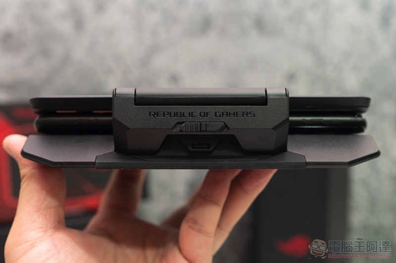 電競手機的完全體 ROG Phone II 大全套 開箱 動手玩(評價 評測 跑分) - 電腦王阿達 電競手機的完全體 ROG Phone II 大全套 開箱 動手玩(評價 評測 跑分) - 電腦王阿達