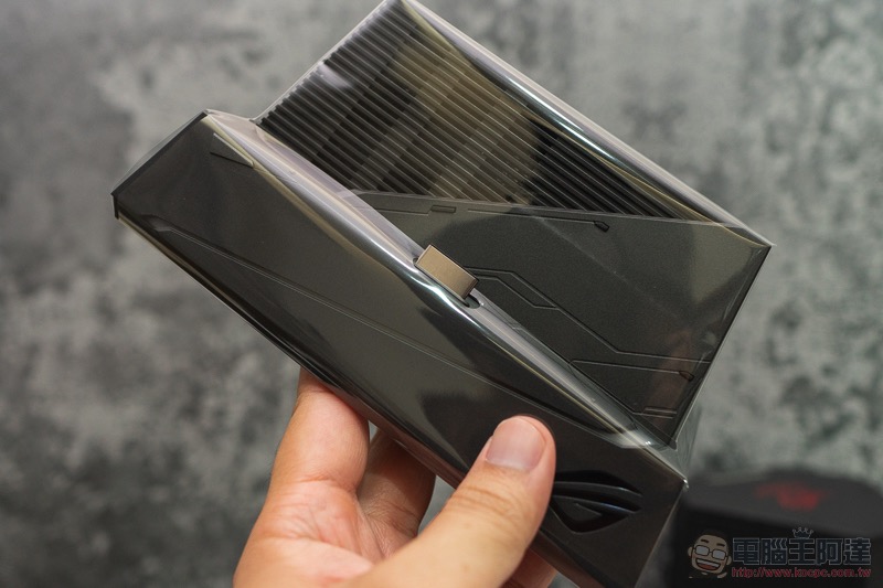 電競手機的完全體 ROG Phone II 大全套 開箱 動手玩(評價 評測 跑分) - 電腦王阿達 電競手機的完全體 ROG Phone II 大全套 開箱 動手玩(評價 評測 跑分) - 電腦王阿達