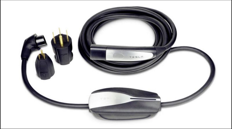 特斯拉二代專用旅充 UMC 2 開箱 、實測,家裡不能裝充電樁的替代方案 - 電腦王阿達 特斯拉二代專用旅充 UMC 2 開箱 、實測,家裡不能裝充電樁的替代方案 - 電腦王阿達