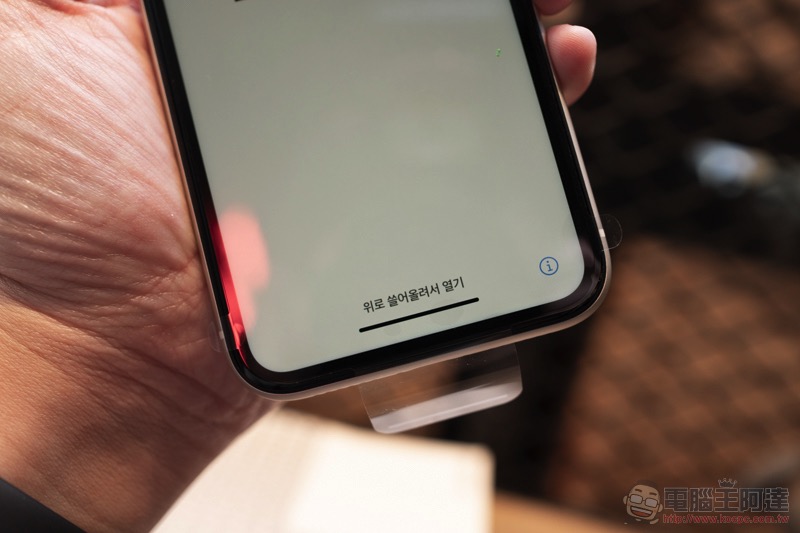 iPhone 11 / iPhone 11 Pro Max 開箱 體驗(同場加「貼」: 膜斯密碼 imos 3D 康寧玻璃 + 全機包膜) - 電腦王阿達 iPhone 11 / iPhone 11 Pro Max 開箱 體驗(同場加「貼」: 膜斯密碼 imos 3D 康寧玻璃 + 全機包膜) - 電腦王阿達