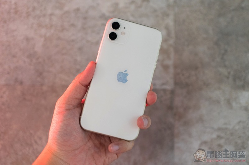 iPhone 11 / iPhone 11 Pro Max 開箱 體驗(同場加「貼」: 膜斯密碼 imos 3D 康寧玻璃 + 全機包膜) - 電腦王阿達 iPhone 11 / iPhone 11 Pro Max 開箱 體驗(同場加「貼」: 膜斯密碼 imos 3D 康寧玻璃 + 全機包膜) - 電腦王阿達