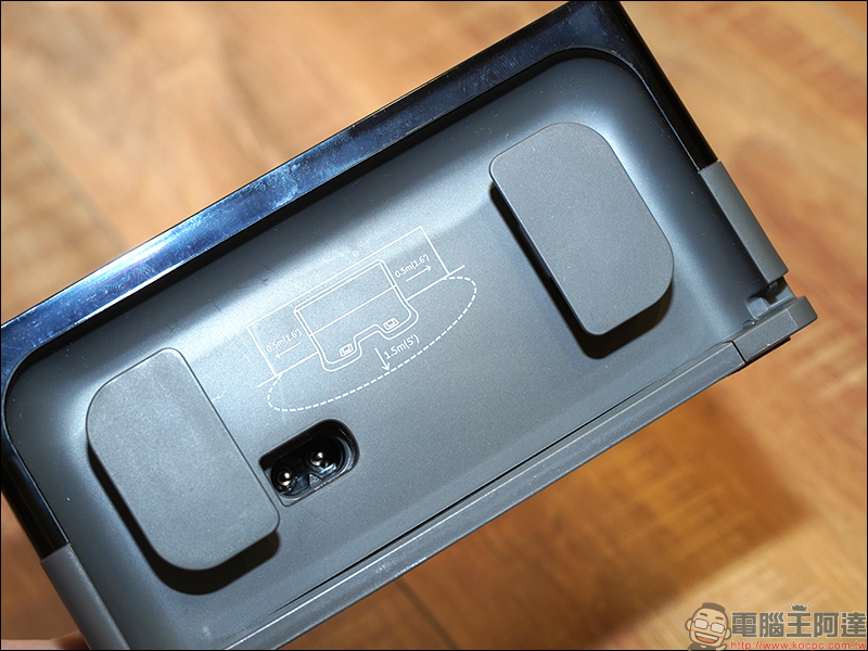 ECOVACS DEEBOT OZMO 920 多樓層掃拖一體機器人開箱動手玩:搭載Smart Navi 3.0雷射地圖導航技術、獨家OZMO™智慧濕拖技術 - 電腦王阿達 ECOVACS DEEBOT OZMO 920 多樓層掃拖一體機器人開箱動手玩:搭載Smart Navi 3.0雷射地圖導航技術、獨家OZMO™智慧濕拖技術 - 電腦王阿達